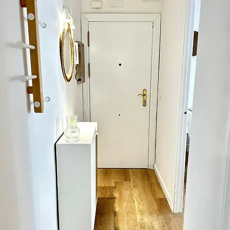Appartement Calu Homes A 10 Minutos De Estacion De Tren
