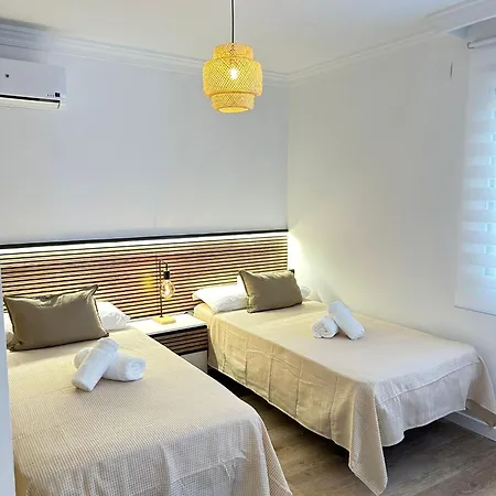 Calu Homes A 10 Minutos De Estacion De Tren Appartement Málaga